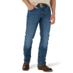 Wrangler Men's Retro 77 Slim Jeans -Nrs World 77MWZMP 3